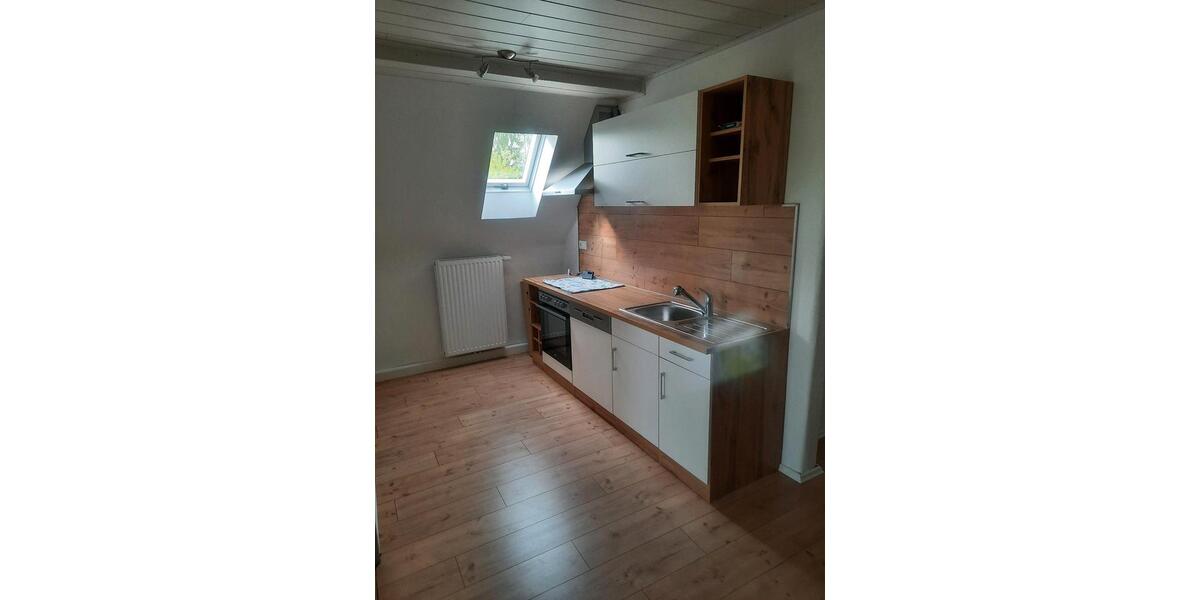Dachgeschoßwohnung Buttenwiesen - 3 Zimmer, 61 m&sup2;, 930&euro; | Angebot:26580914