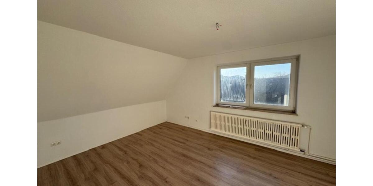 Renovierte und gepflegte 3-Zimmer Mietwohnung mit Balkon in kinderfreundlicher Lage von Neuenrade 3 zimmer