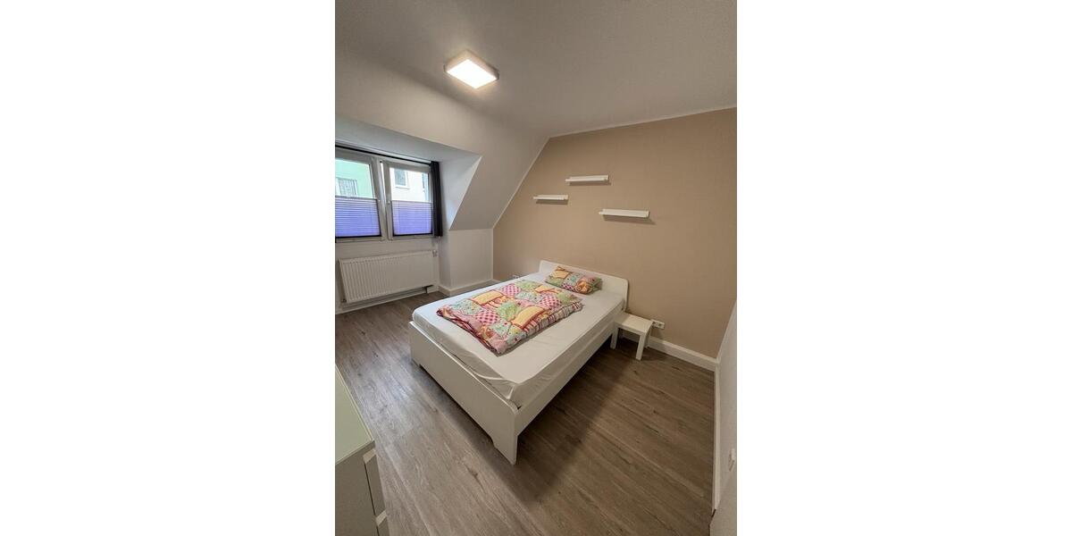 Etagenwohnung Wuppertal Lichtenplatz - 1.5 Zimmer, 43 m&sup2;, 550&euro; | Angebot:26020393