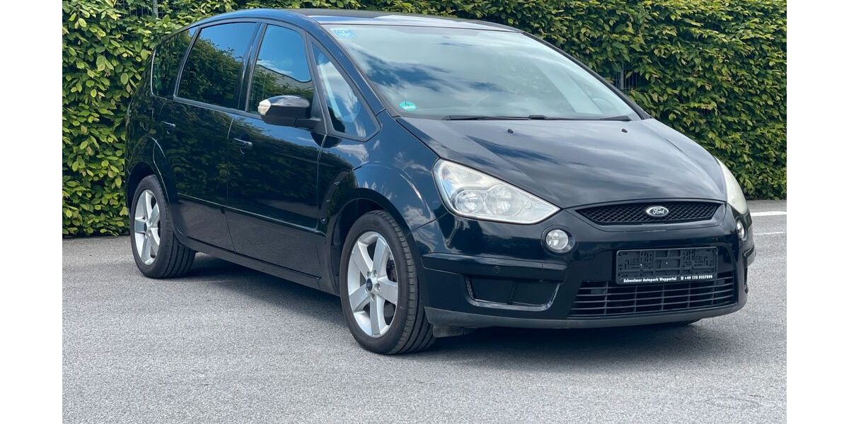 Ford Galaxy 199.000 km 4.999 &euro; Wuppertal 42389