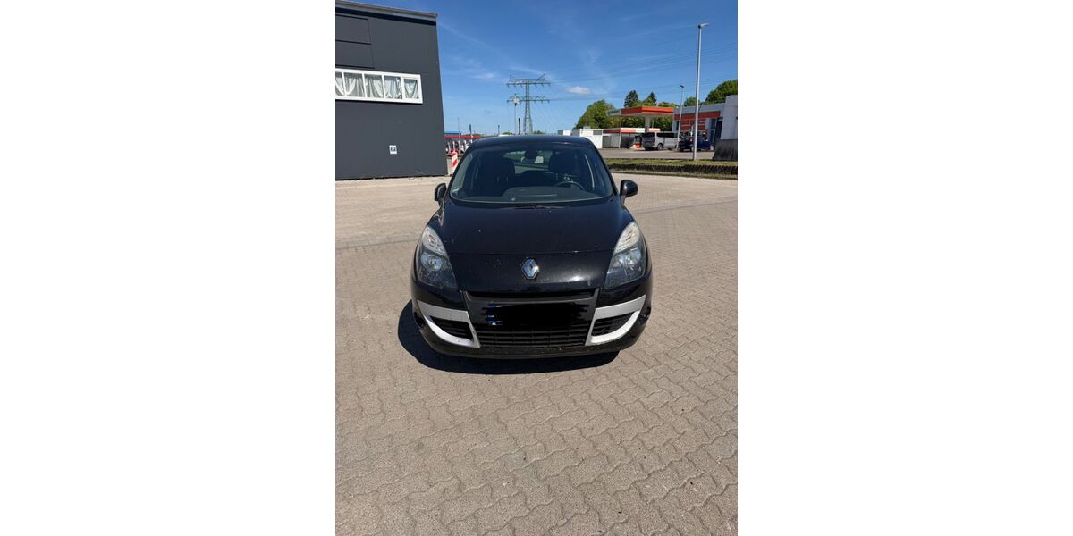 Renault Scenic 154.000 km 2.999 &euro; Wismar 23970