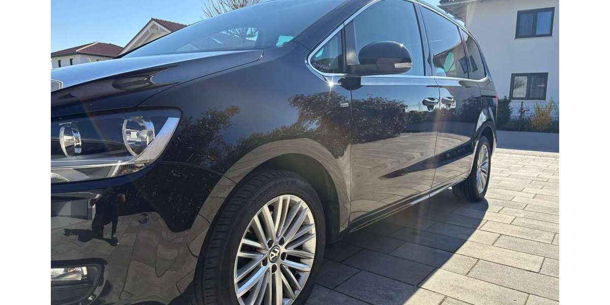 VW Sharan 238.000 km 9.100 &euro; Teising 84576