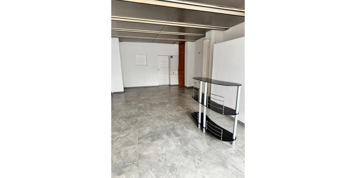 Gewerbeobjekt Stuhr - 900&euro; | Angebot:25406705