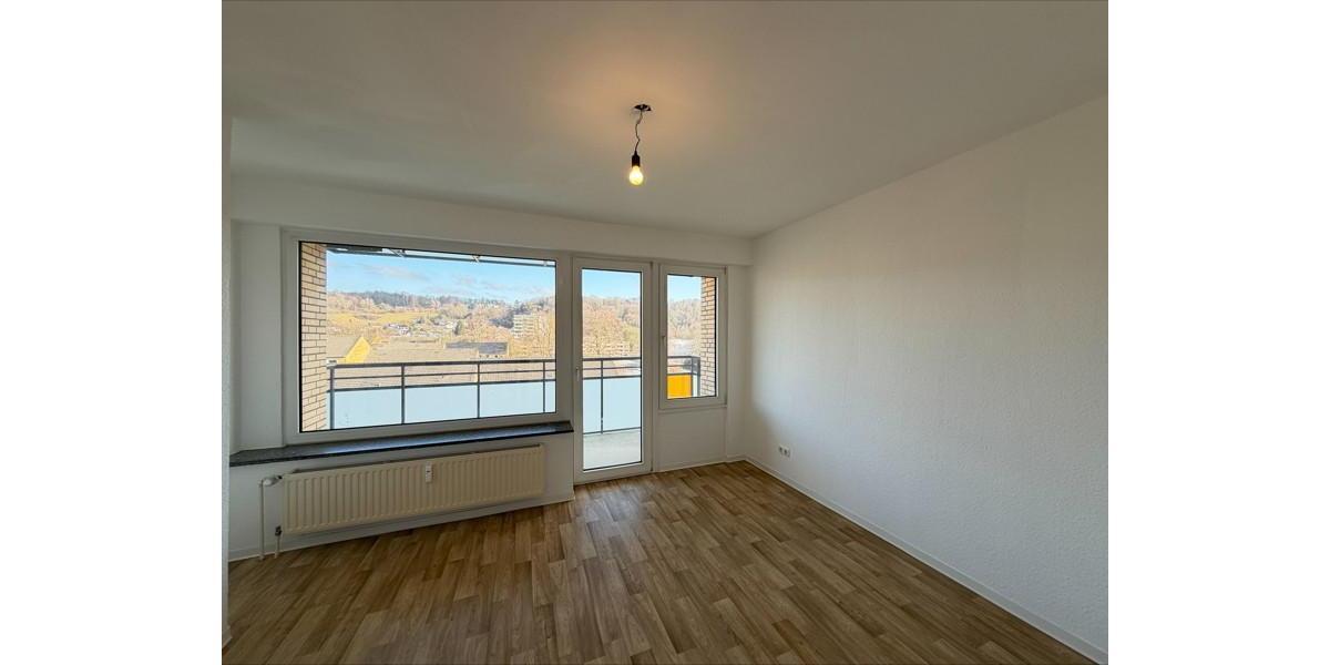 Etagenwohnung Leichlingen (Rheinland) - 3.5 Zimmer, 83 m&sup2;, 808&euro; | Angebot:24776348