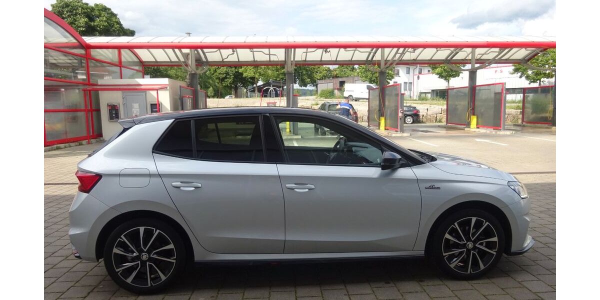 Skoda Fabia 25.525 km 20.390 &euro; Steißlingen 78256