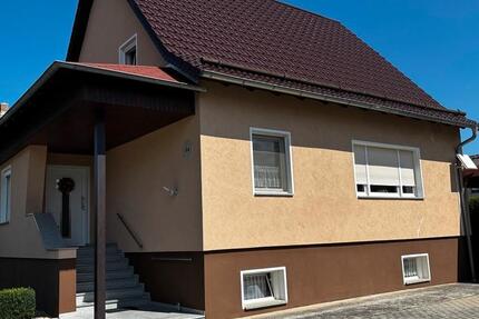 Haus Bernsdorf - 5 Zimmer, 150 m&sup2;, 260.000&euro; | Angebot:27006212