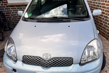 Toyota Yaris 188.000 km 1.999 &euro; Senden 48308