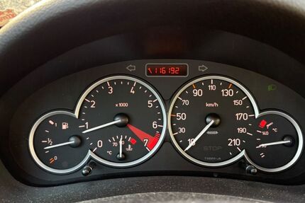 Peugeot 206 120.000 km 2.000 &euro; Coburg 96450