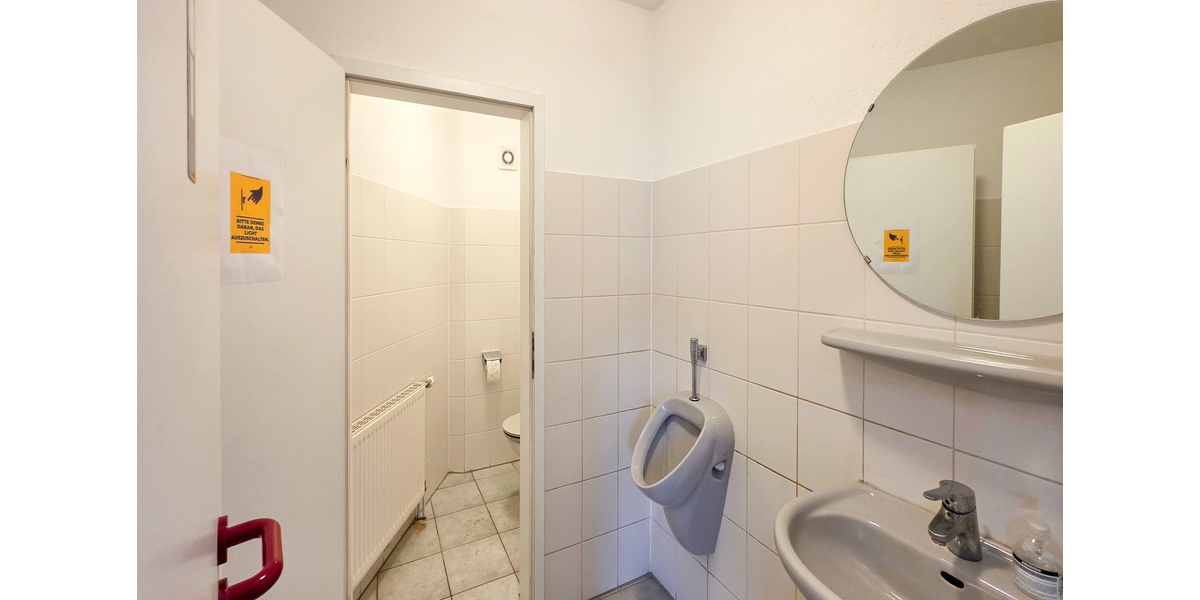 *Reserviert* - Vielseitiges Bürogebäude zum Verkauf in Gera – Schulungsräume, Parkplätze, gute Lage. - Gewerbeobjekt Gera Bieblach-Ost | Angebot:26376584