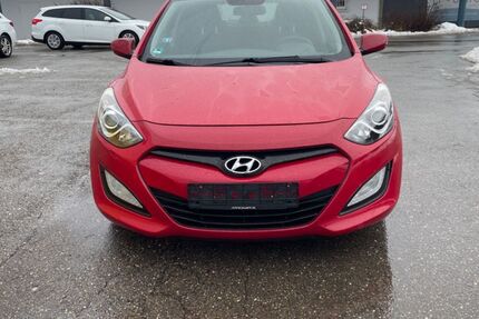 Hyundai i30 140.500 km 5.300 &euro; Trossingen 78647