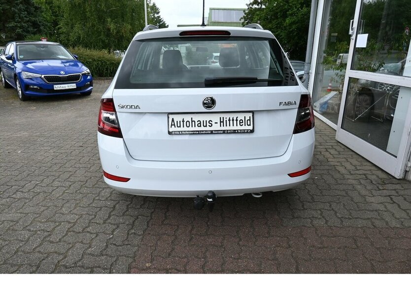 Fabia 1.0 TSI Combi*Ambition* Klima Navi PDC AHK