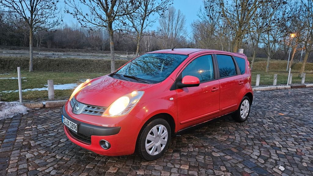 Nissan Note 222.000 km 2.200 &euro; Magdeburg 39126