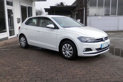 VW Polo 144.178 km 9.490 &euro; Bünde 32257