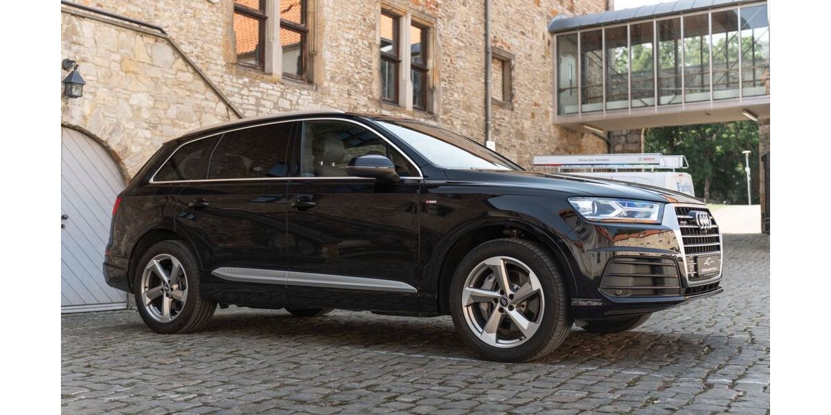 Audi Q7 91.686 km 30.900 &euro; Völpke 39393