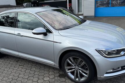 VW Passat 230.000 km 16.100 &euro; Köln 51061