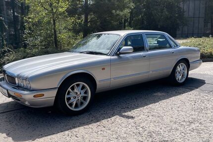 Jaguar XJ 120.000 km 16.500 &euro; Berlin 12055