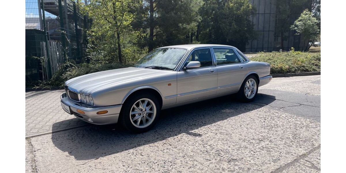 Jaguar XJ 120.000 km 16.500 &euro; Berlin 12055
