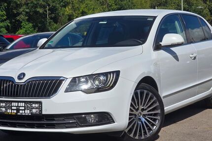 Skoda Superb 117.000 km 12.990 &euro; Merzig 66663