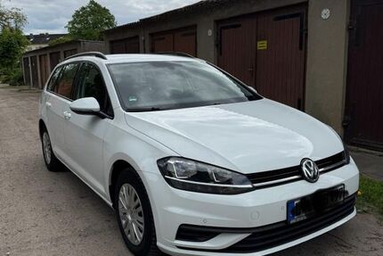 VW Golf 192.000 km 9.500 &euro; Wittenburg 19243
