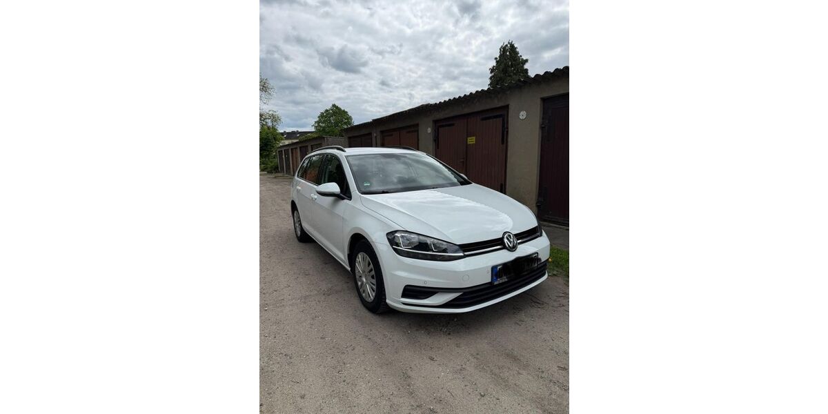 VW Golf 192.000 km 9.500 &euro; Wittenburg 19243