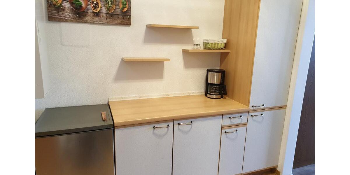 Renovierte+Vermietete Wohnung in Brilon mit Balkon +6%Mietrendite 1.5 zimmer