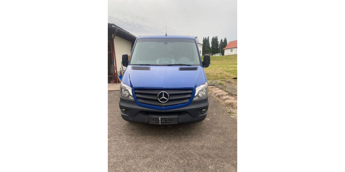 Mercedes-Benz Sprinter 327.672 km 13.900 &euro; Großalmerode 37247
