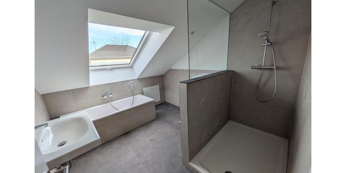 Dachgeschoßwohnung Föhren - 1 Zimmer, 71 m&sup2;, 900&euro; | Angebot:25299195