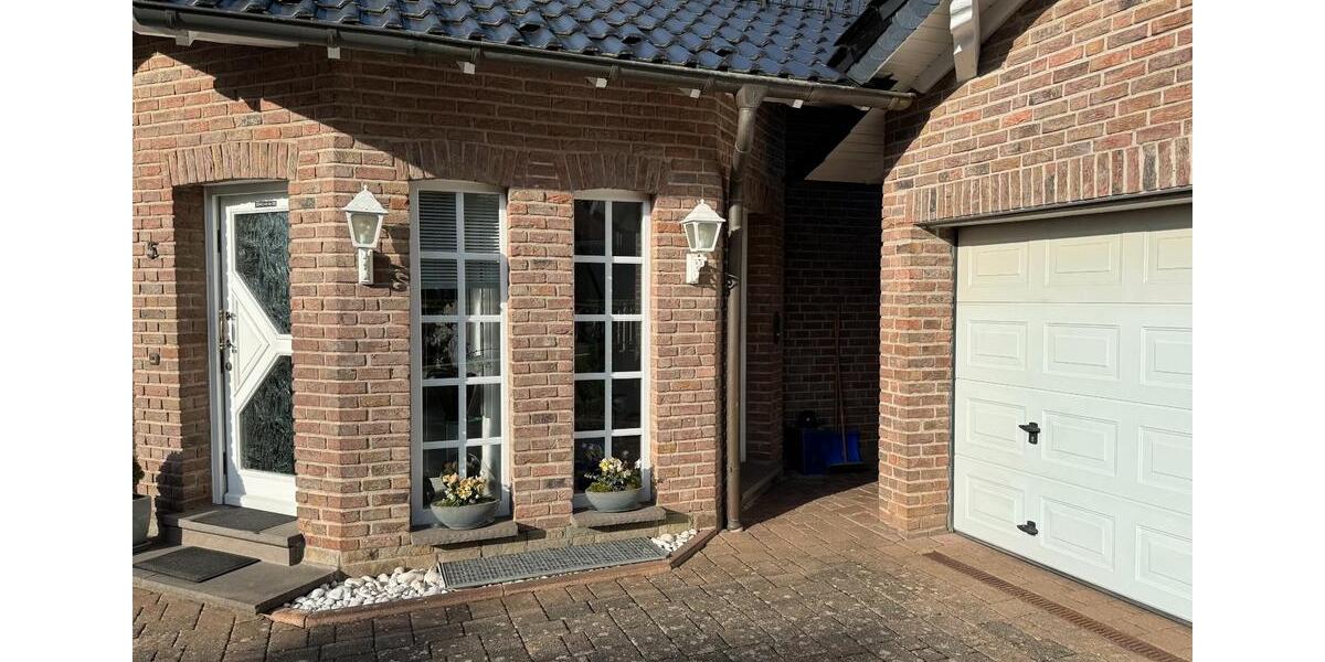 Dachgeschoßwohnung Bad Münstereifel - 3 Zimmer, 101 m&sup2;, 1.198&euro; | Angebot:26650154
