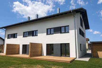 Haus Wallersdorf - 5 Zimmer, 153 m&sup2;, 469.000&euro; | Angebot:26724546