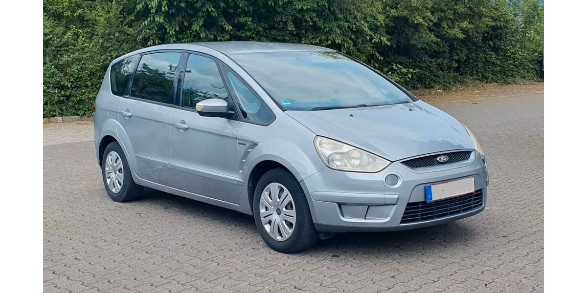 Ford S-Max 247.364 km 1.900 &euro; Büdingen 63654