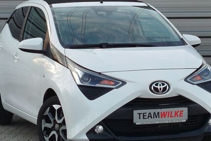 Toyota Aygo (X) 14.575 km 12.490 &euro; Schwerin 19061