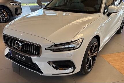 Volvo V60 14.999 km 68.799 € Baierbrunn 82065