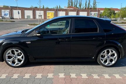 Ford Focus 191.000 km 7.999 &euro; Berlin 13403