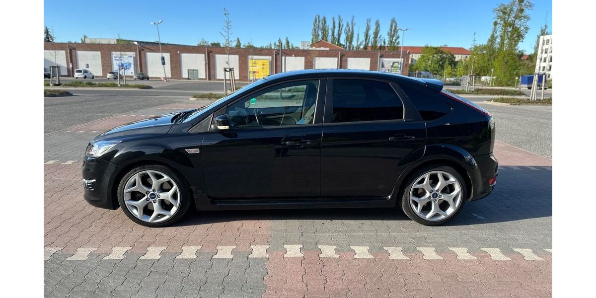 Ford Focus 191.000 km 7.999 &euro; Berlin 13403