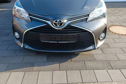 Toyota Yaris 111.000 km 6.500 &euro; Harsewinkel 33428