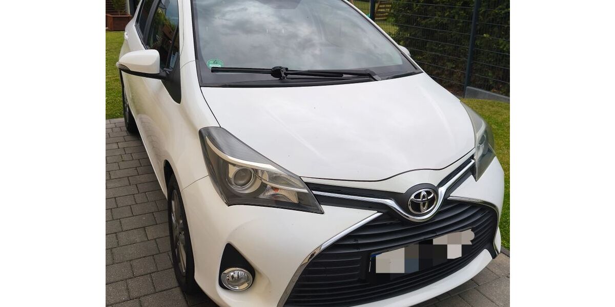 Toyota Yaris 118.250 km 6.900 &euro; Oberkrämer 16727