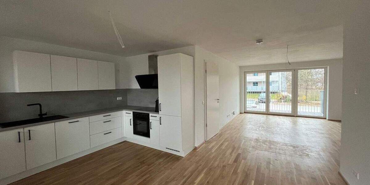 Helle 5-Zimmer-Wohnung mit großem Garten und EBK! 5 zimmer