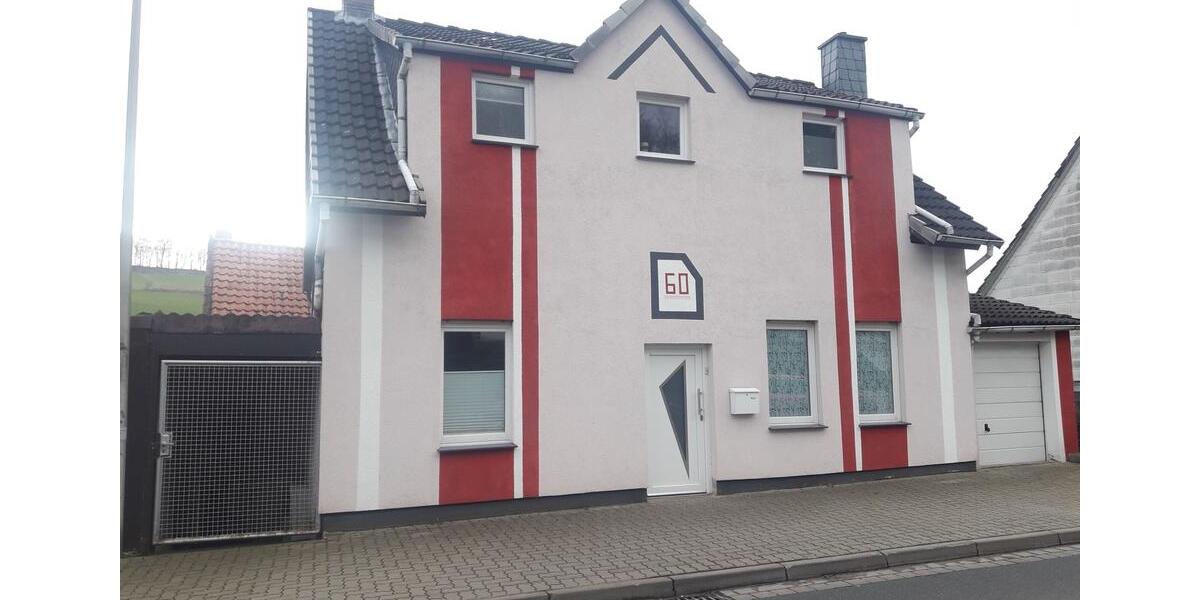 Interessantes 4 Zi. Haus mit Nebengebäude als Anlageobjekt 2 zimmer