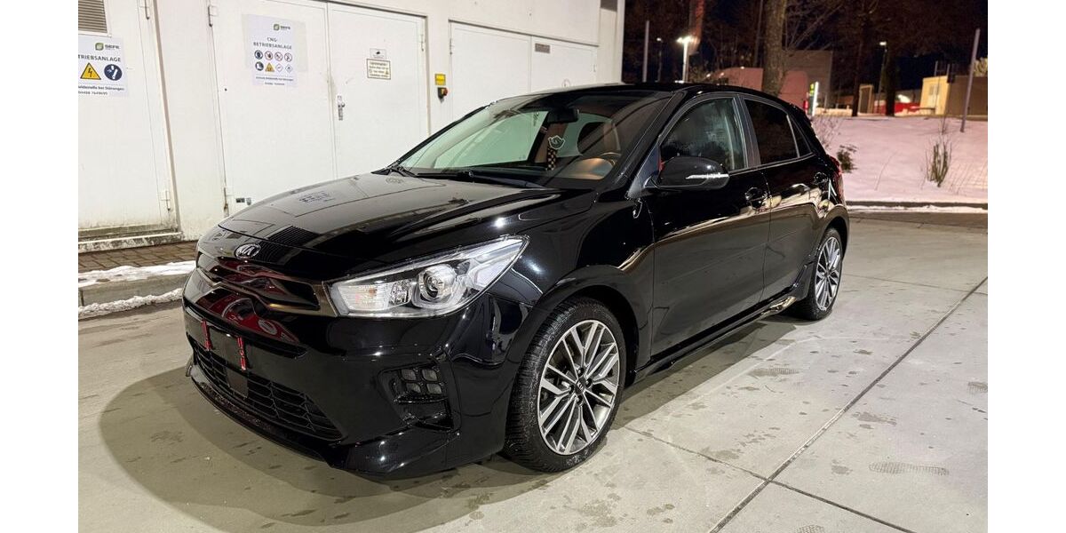 Kia Rio 25.300 km 14.500 &euro; Deutsch Evern 21407