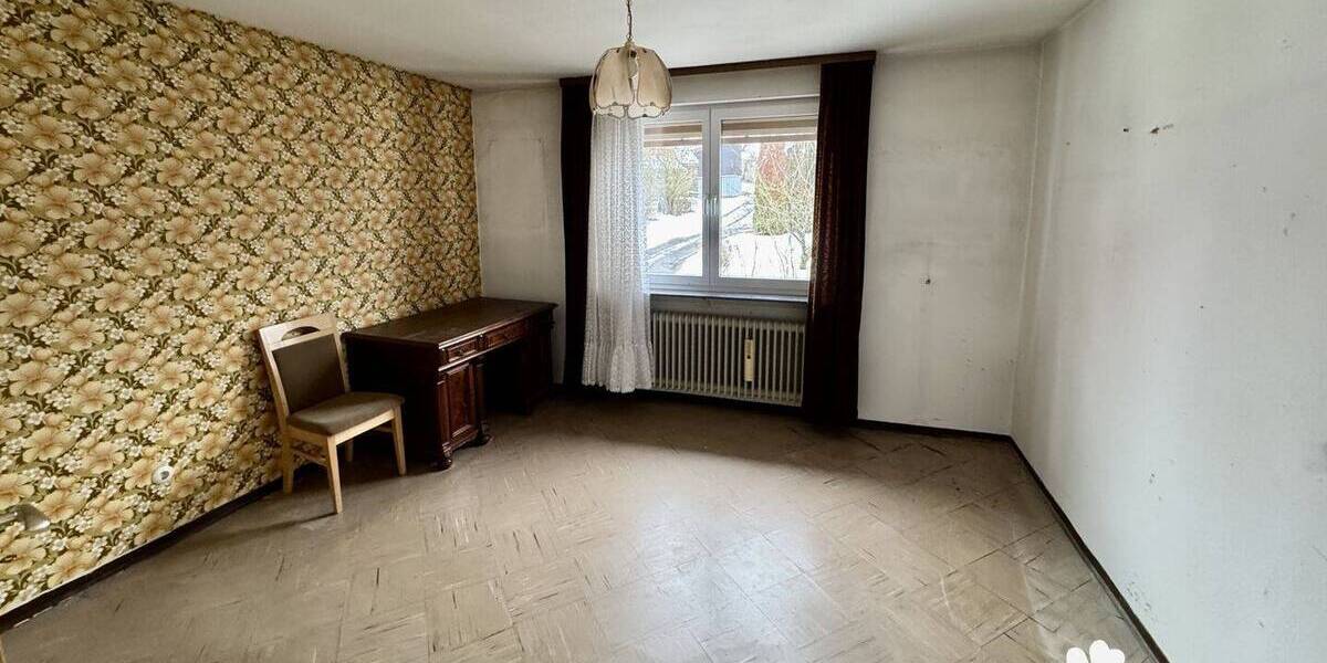 Einfamilienhaus Miltenberg / Schippach Schippach - 7 Zimmer, 126 m&sup2;, 185.000&euro; | Angebot:25986289