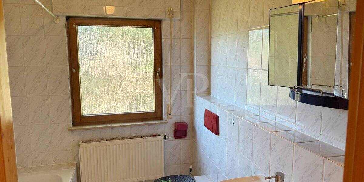 Mehrfamilienhaus, Wohnhaus Wertheim / Bestenheider Höhe Bestenheid - 8 Zimmer, 205 m&sup2;, 345.000&euro; | Angebot:26805498