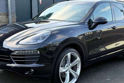 Porsche Cayenne 172.000 km 22.990 &euro; Bergisch Gladbach 51469