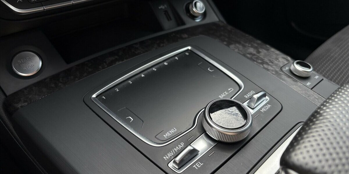Audi Q5 2.0 TDI Quattro S Line MEMORY/STANDHZ/KAMERA 89.900 km 29.900 &euro; Villingen-Schwenningen 78054