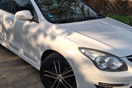 Hyundai i30 160.800 km 3.900 &euro; Blankenhagen 18182