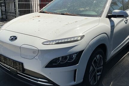 Hyundai KONA 33.445 km 18.800 &euro; Eitorf 53783