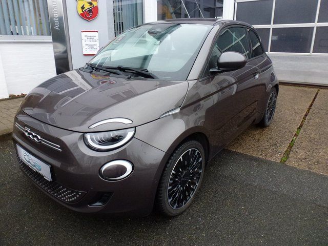 Fiat 500 21.091 km 15.950 &euro; Bad Oldesloe 23843