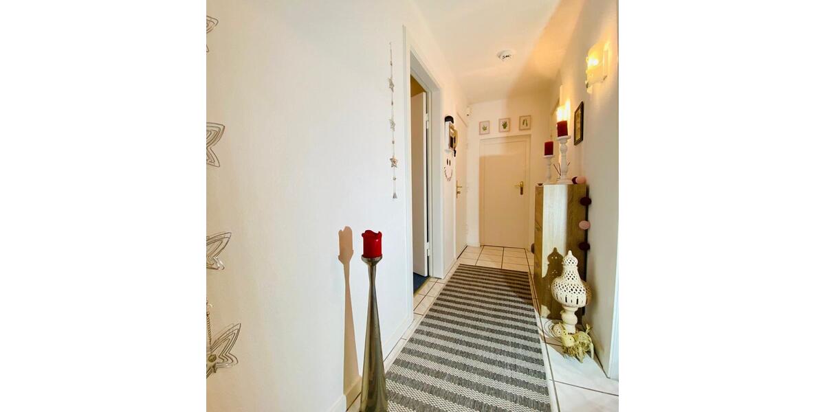 Dachgeschoßwohnung Heide - 2.5 Zimmer, 37 m&sup2;, 385&euro; | Angebot:26391828