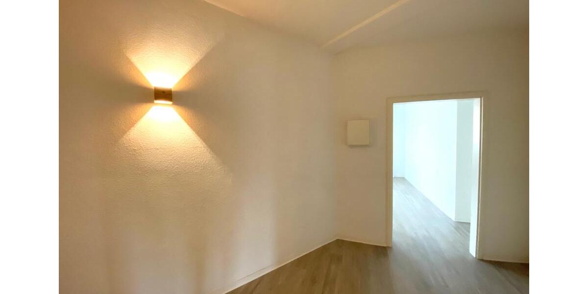 Etagenwohnung Gröditz - 3 Zimmer, 85 m&sup2;, 620&euro; | Angebot:24782847