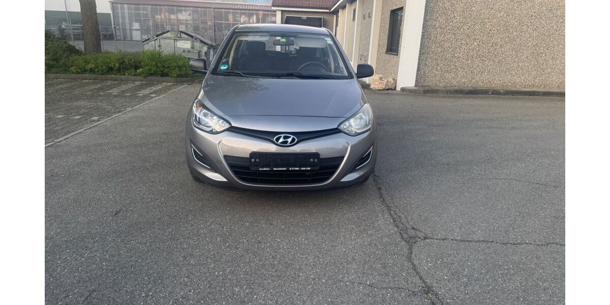 Hyundai i20 235.000 km 2.150 &euro; Erbach 89155