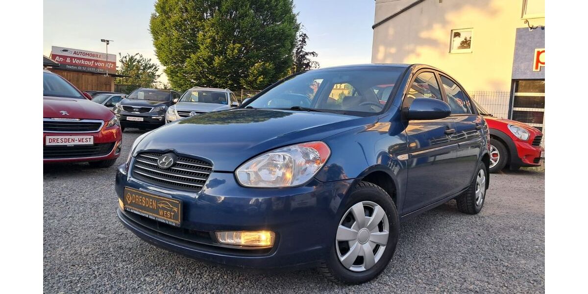 Hyundai Accent 114.000 km 3.299 &euro; Dresden 01159